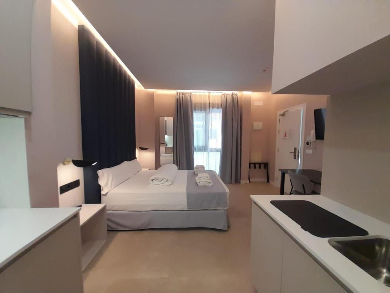 Gbh Hotel-Apartamentos Estrella De Mar Бенидорм Экстерьер фото